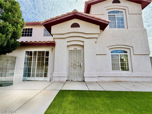 3995 Starfield Lane , Las Vegas, NV 89147