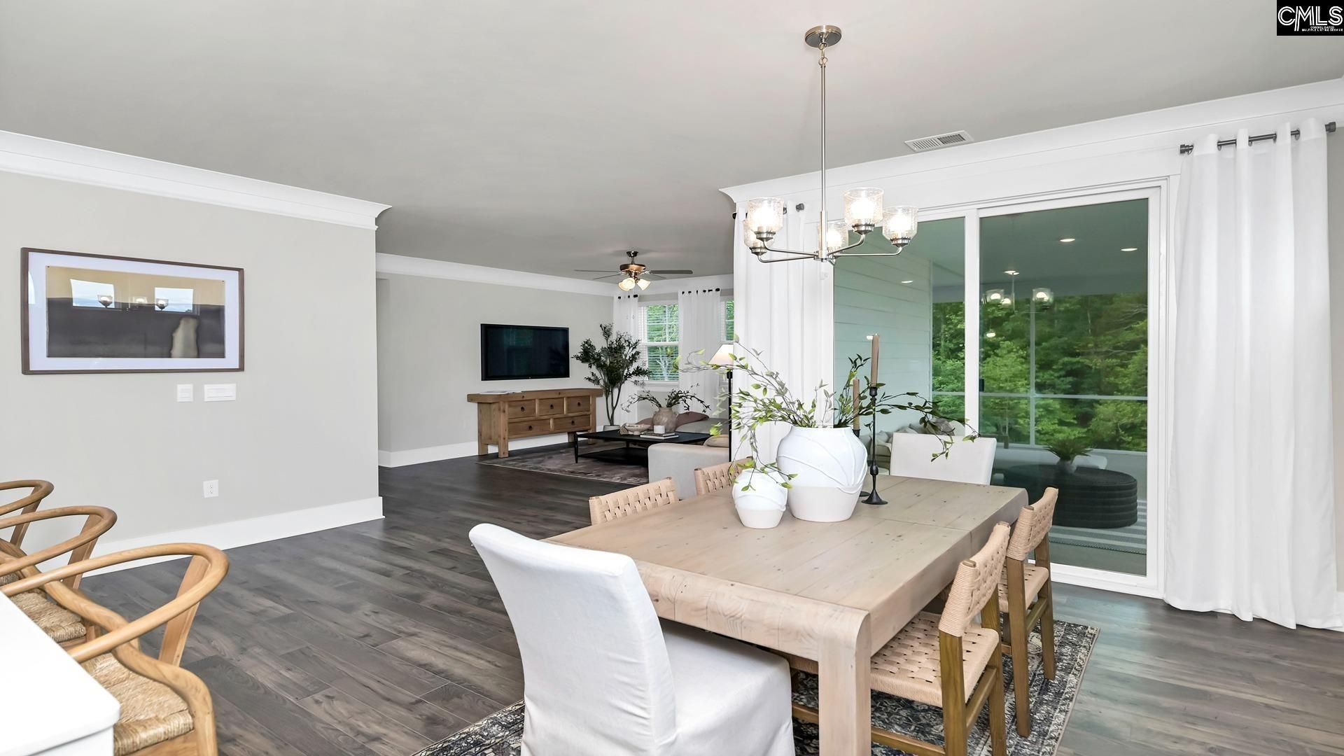 407 Leathertree Lane  Photo 10