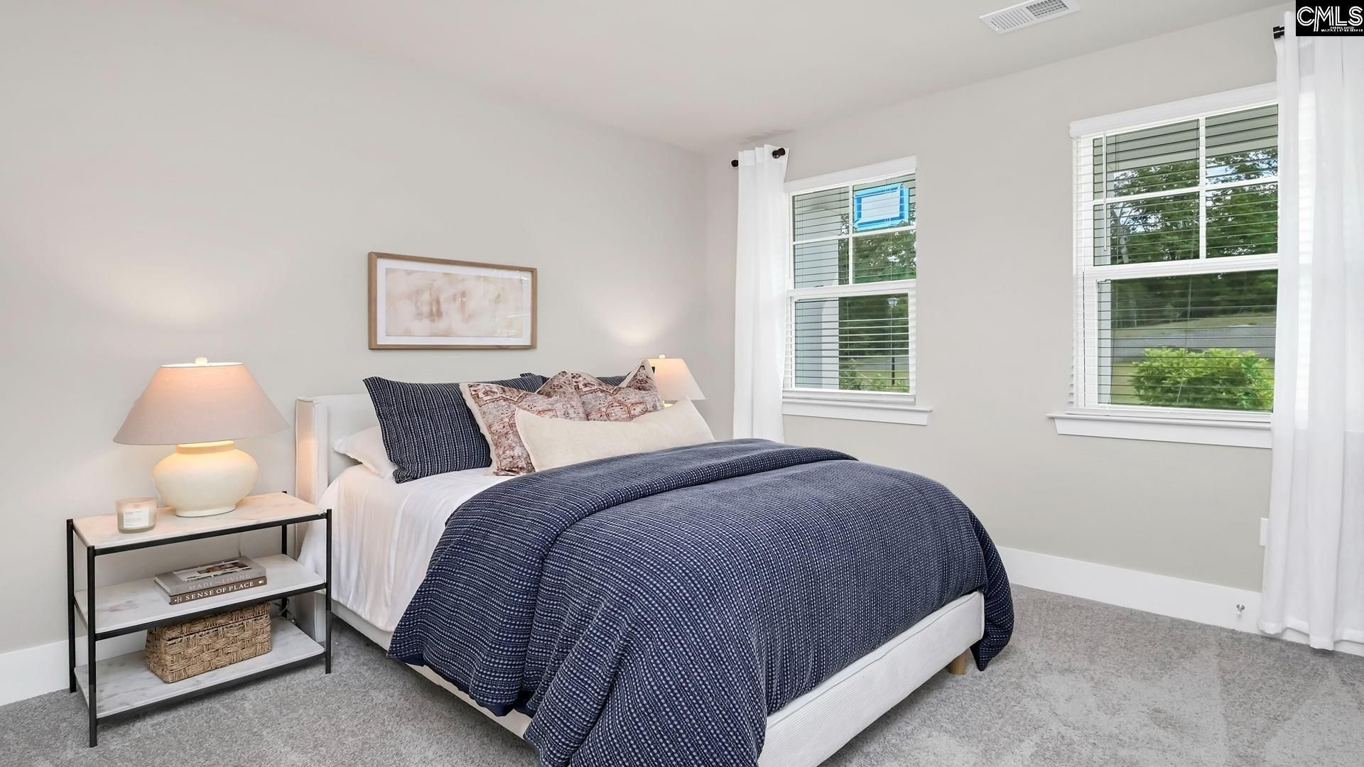 407 Leathertree Lane  Photo 21