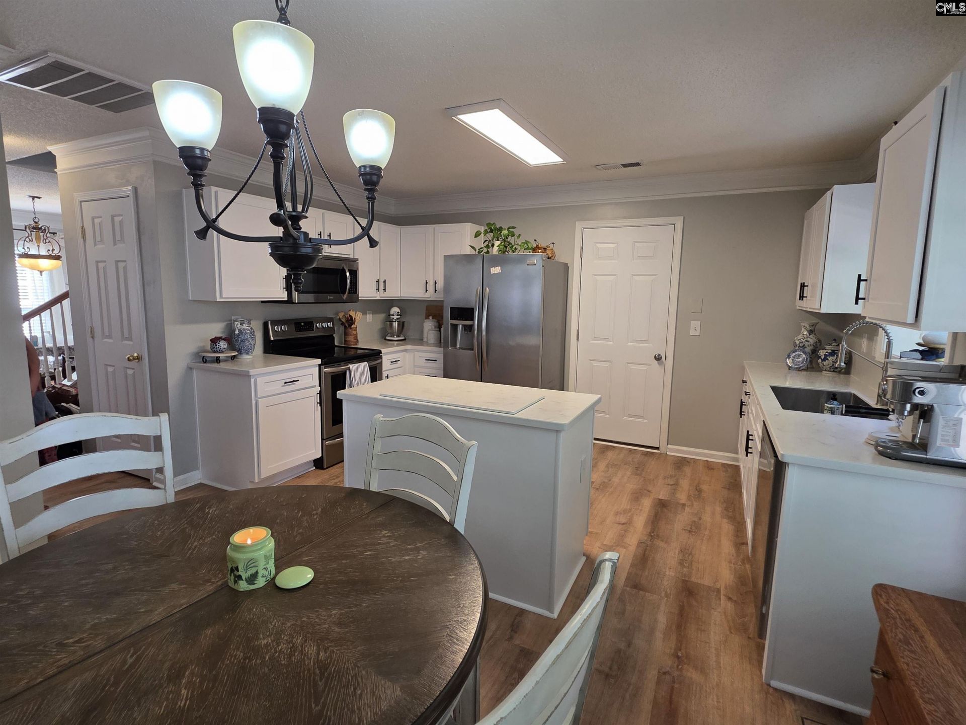 179 Silverwood Trail Photo 20