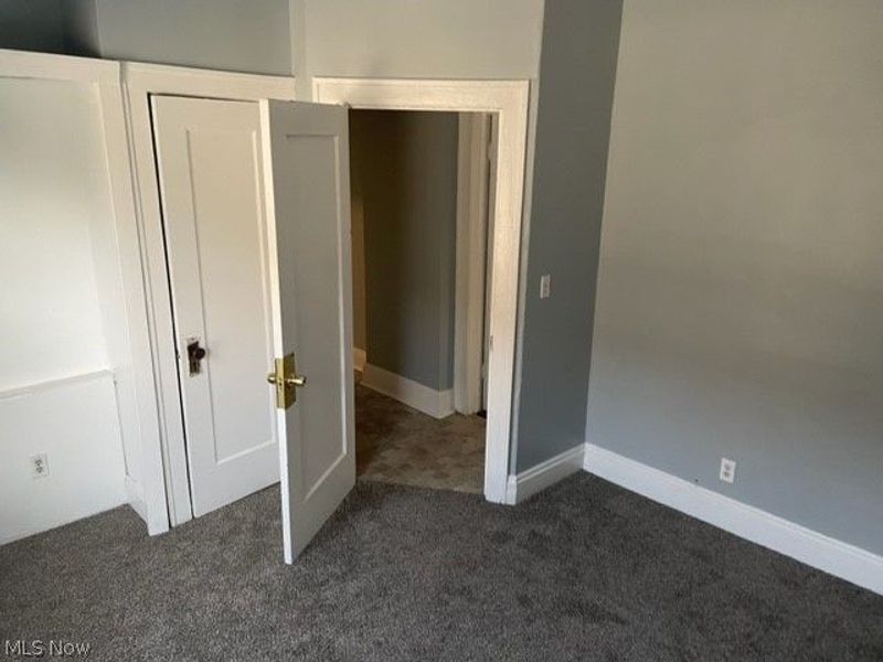 407 E 147th Street, Cleveland, OH 44110 Photo 17