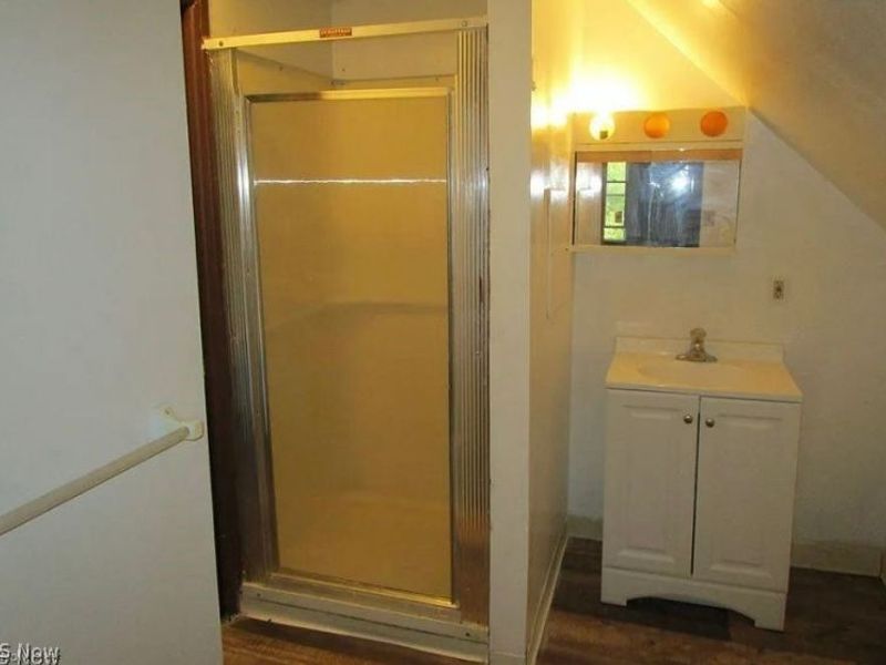 407 E 147th Street, Cleveland, OH 44110 Photo 24