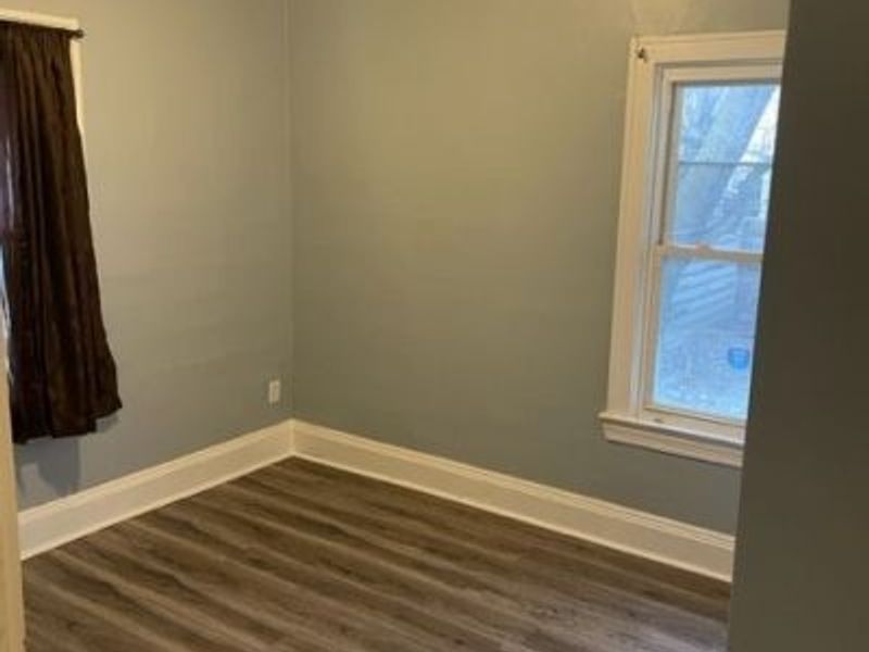 407 E 147th Street, Cleveland, OH 44110 Photo 9