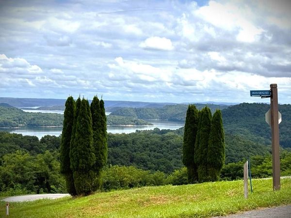 15C Swan Ridge Rd, Hilham, TN 38568