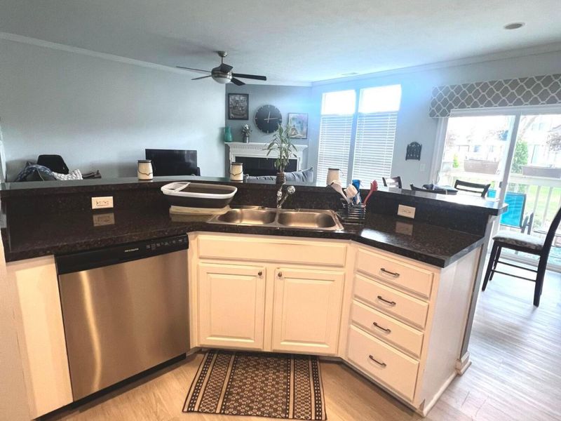 3427 Fishinger Mill Drive , Unit 3427, Hilliard, OH 43026 Photo 3