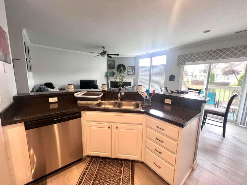 3427 Fishinger Mill Drive , Unit 3427, Hilliard, OH 43026 Photo 5