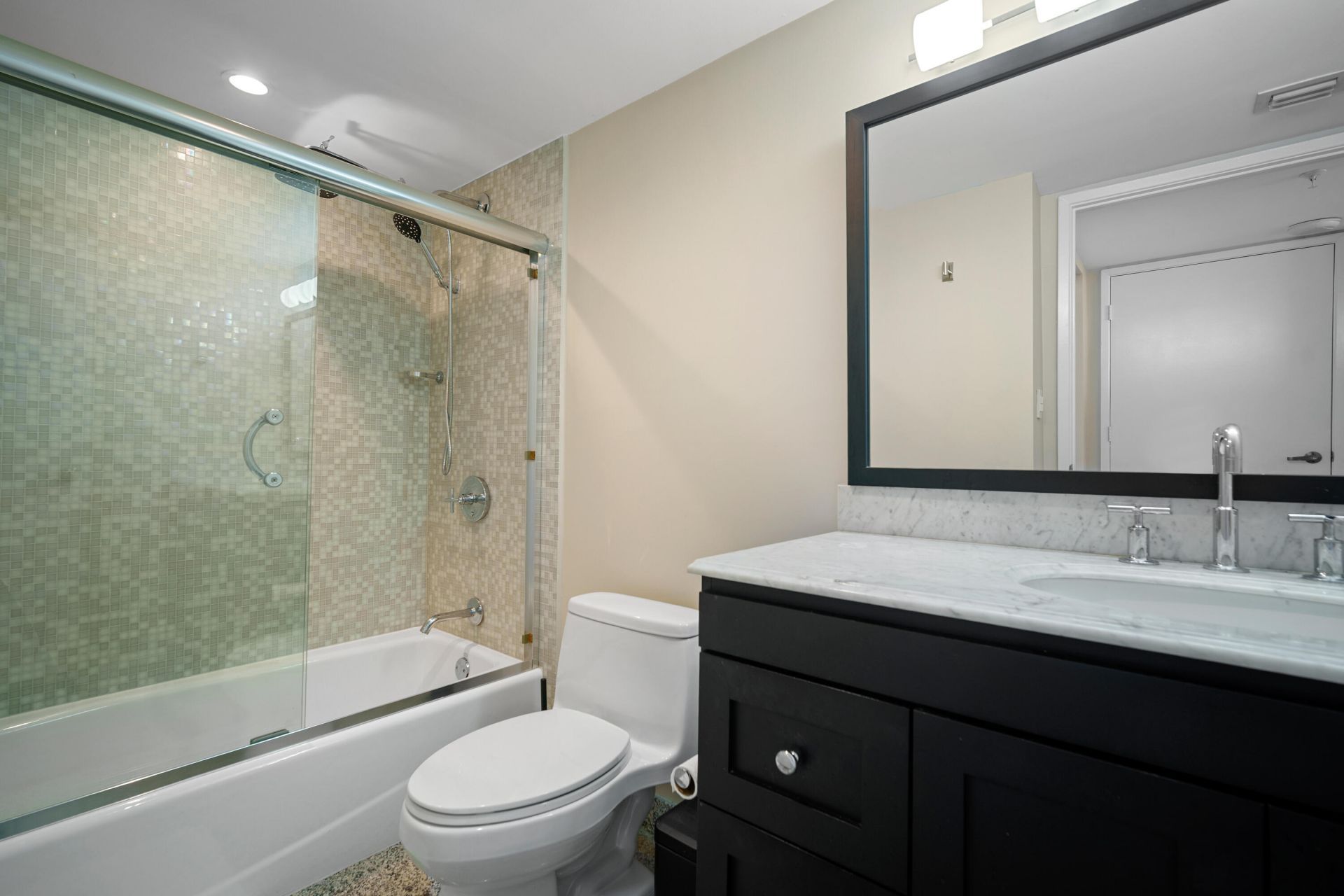 1688 West Avenue, Unit 606, Miami Beach, FL 33139 Photo