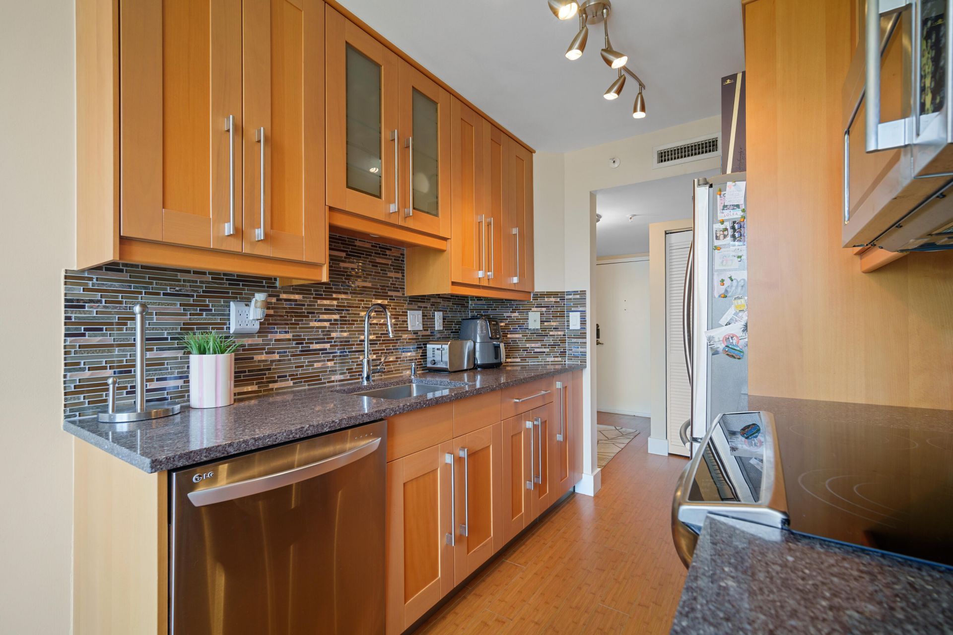 1688 West Avenue, Unit 606, Miami Beach, FL 33139 Photo