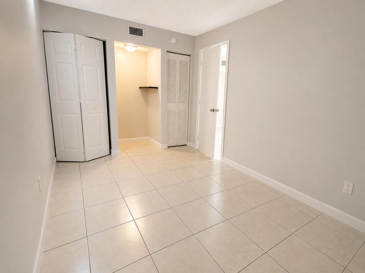 8650 SW 133rd Avenue Road, Unit 214, Miami, FL 33183 Photo