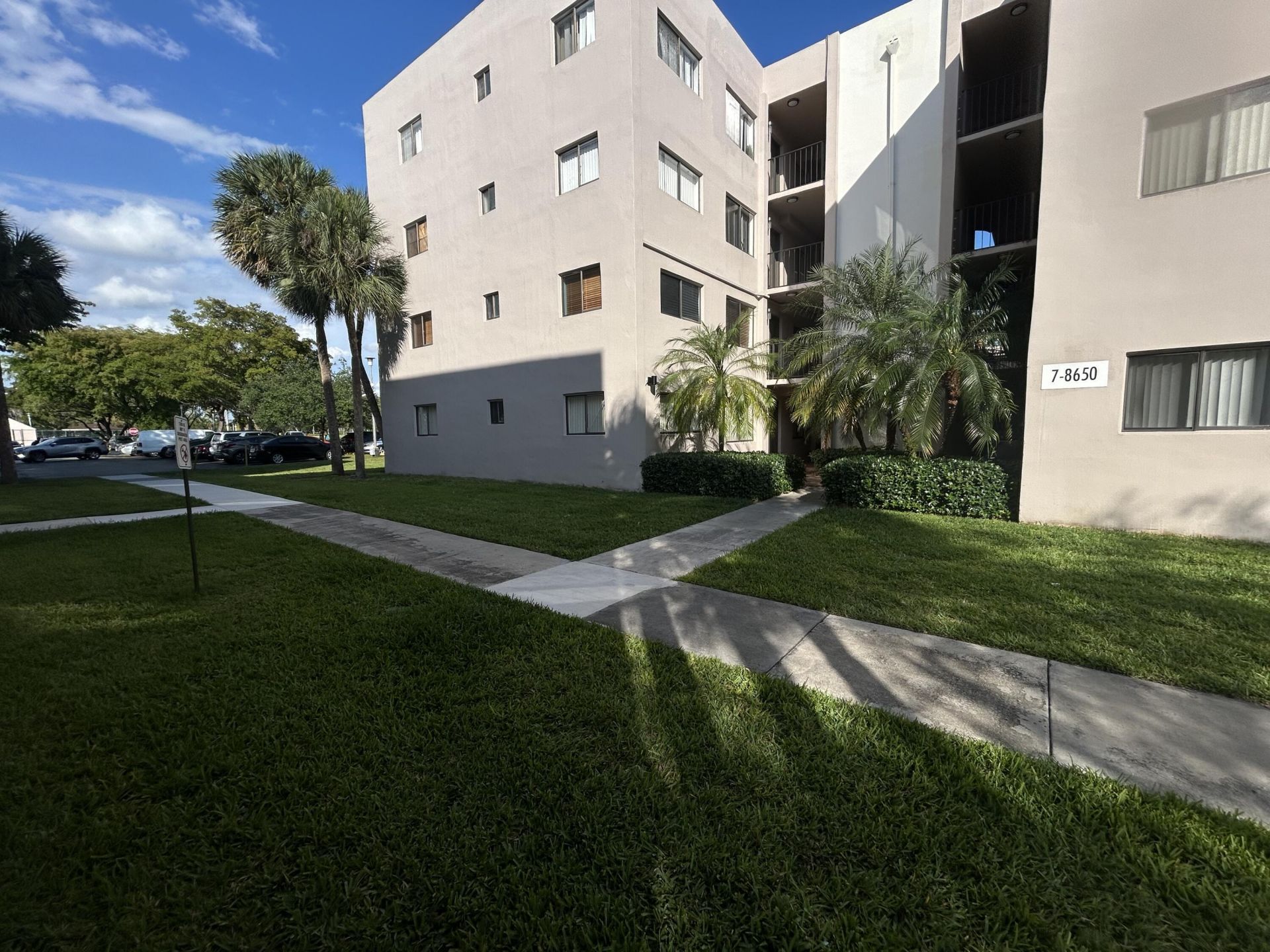 8650 SW 133rd Avenue Road, Unit 214, Miami, FL 33183 Photo