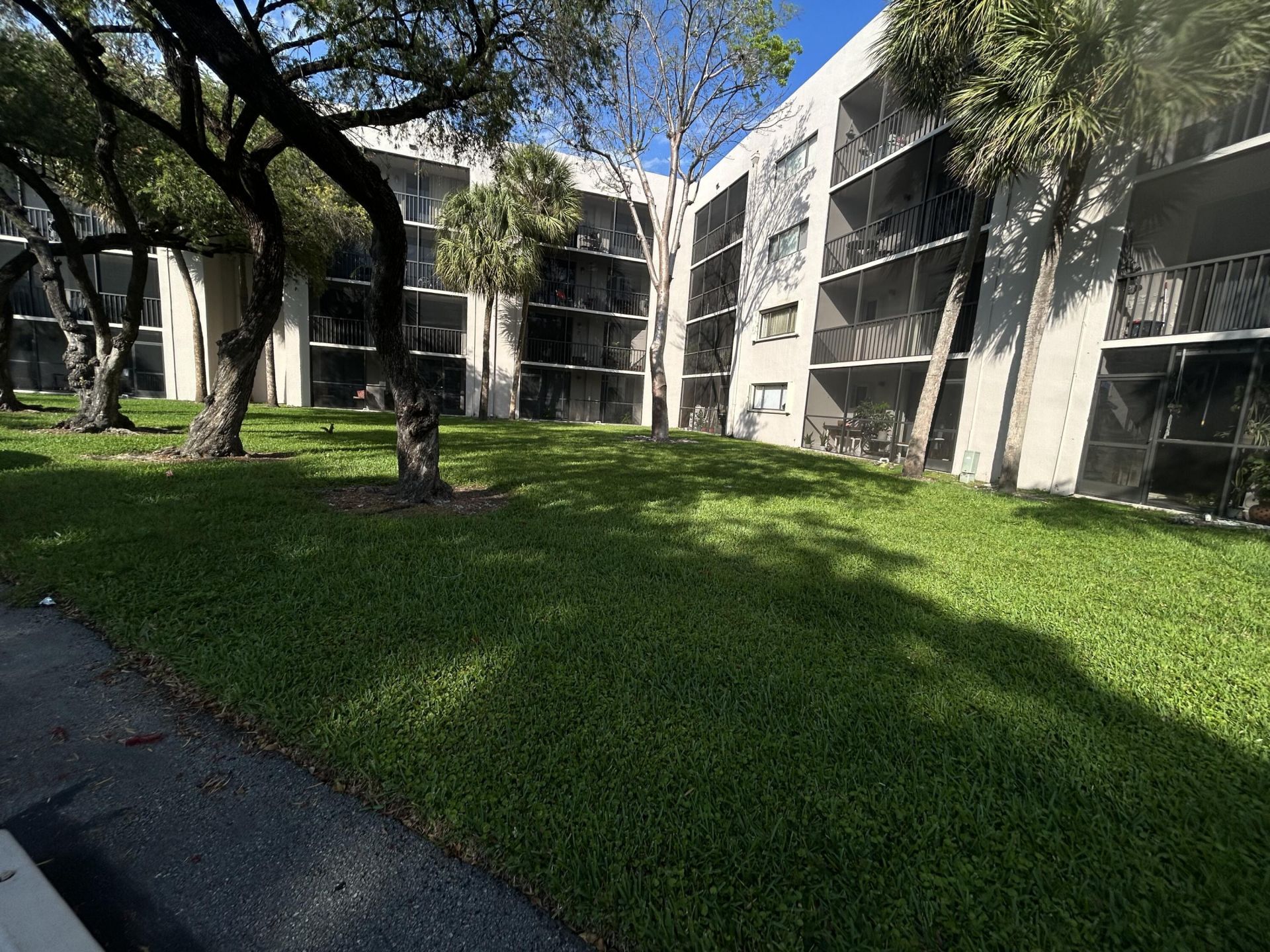 8650 SW 133rd Avenue Road, Unit 214, Miami, FL 33183 Photo