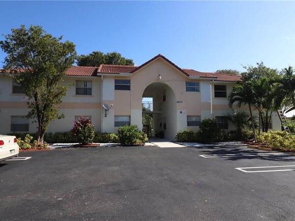 4065 NW 114th Avenue, Coral Springs, FL 33065