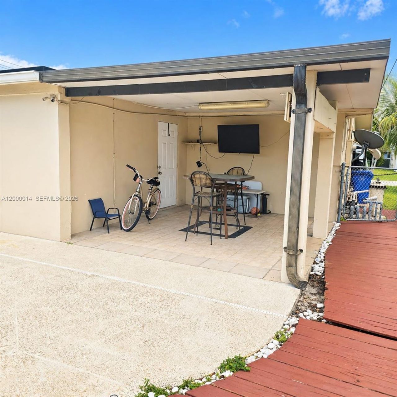 8771 NW 15th Ct, Pembroke Pines, FL 33024 Photo