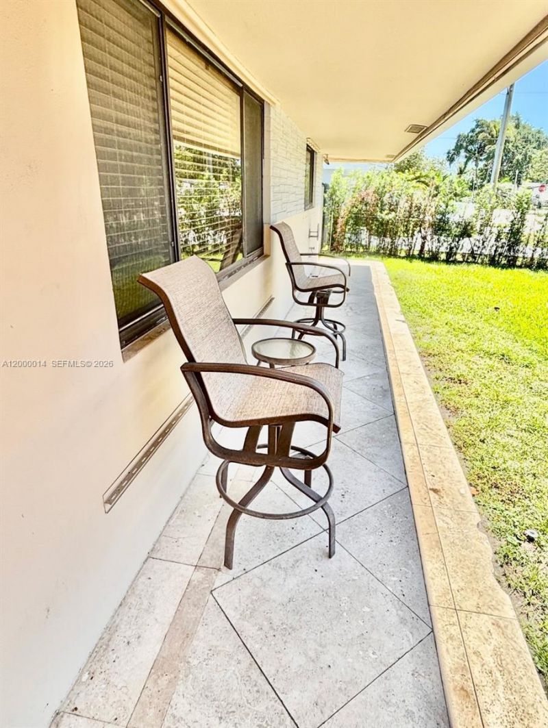 8771 NW 15th Ct, Pembroke Pines, FL 33024 Photo