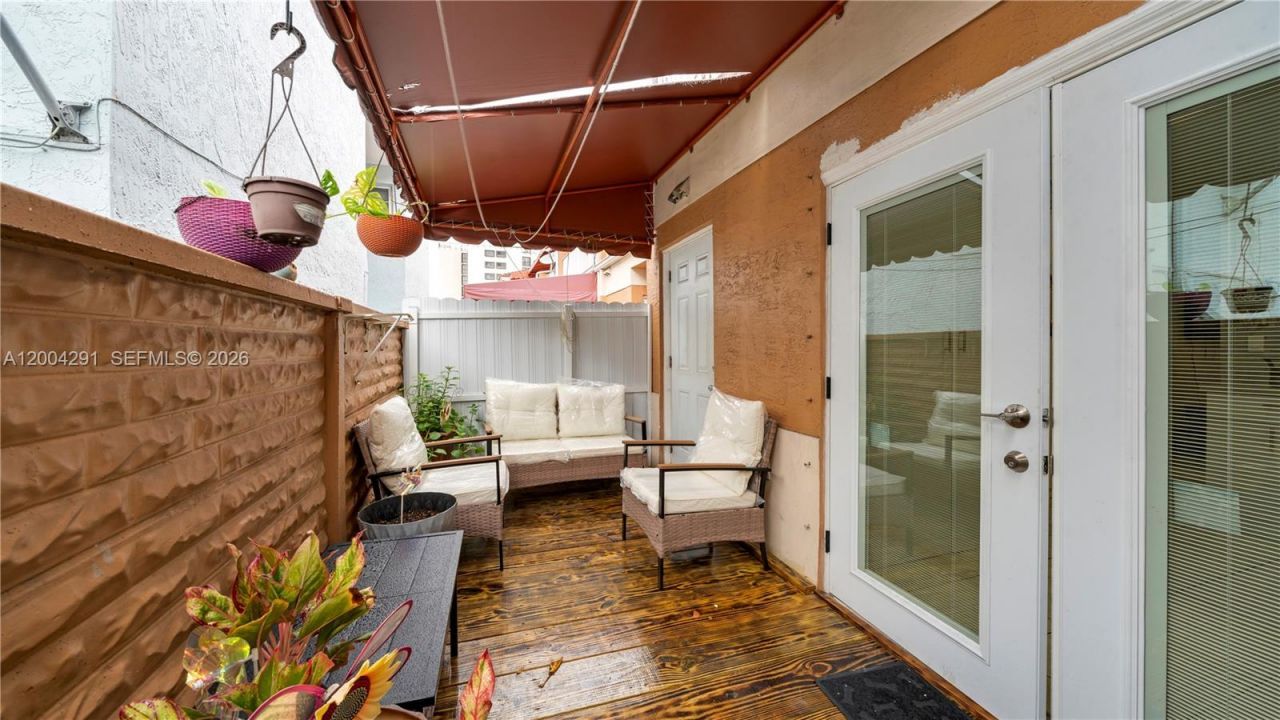 120 E 5th St , Unit 2, Hialeah, FL 33010 Photo