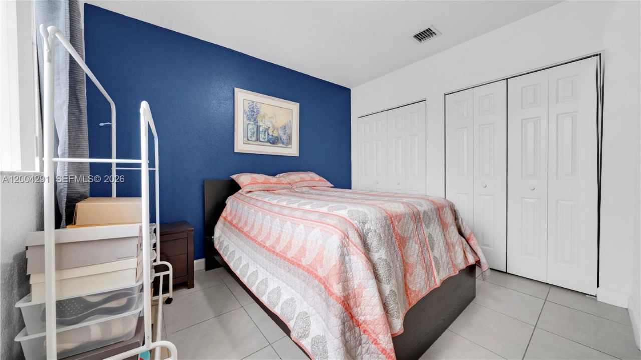 120 E 5th St , Unit 2, Hialeah, FL 33010 Photo