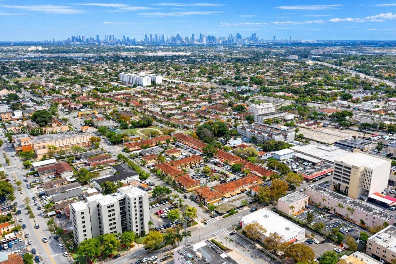 120 E 5th St , Unit 2, Hialeah, FL 33010 Photo