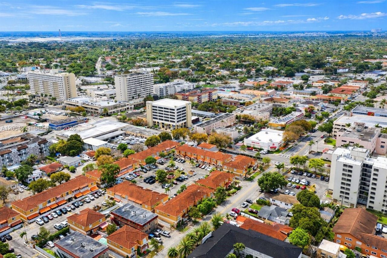 120 E 5th St , Unit 2, Hialeah, FL 33010 Photo