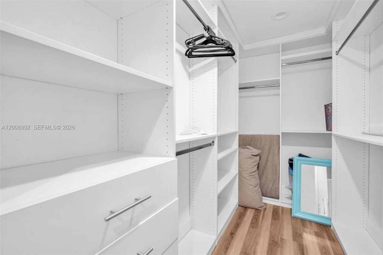 107 Heatherbrook Way , Unit 145, Hollywood, FL 33021 Photo