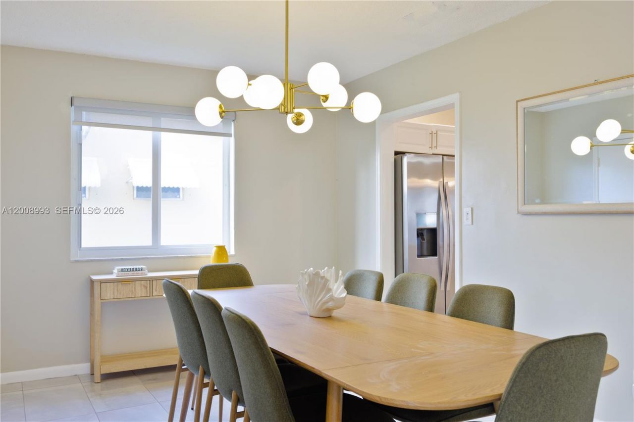 609 S Crescent Dr , Hollywood, FL 33021 Photo