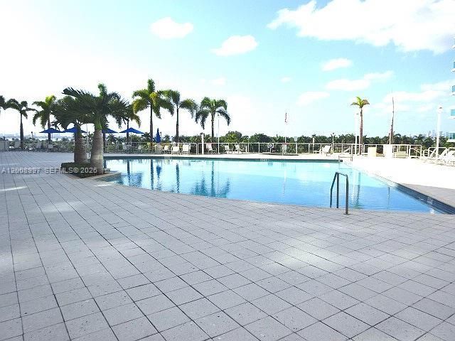 7900 Harbor Island Dr , Unit 817, North Bay Village, FL 33141 Photo