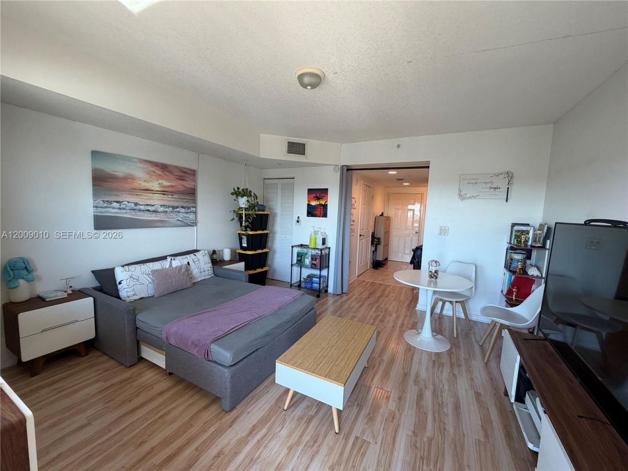 4242 NW 2nd St , Unit 913, Miami, FL 33126 Photo