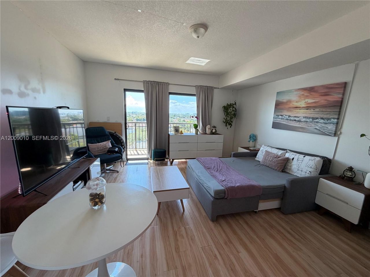 4242 NW 2nd St , Unit 913, Miami, FL 33126 Photo