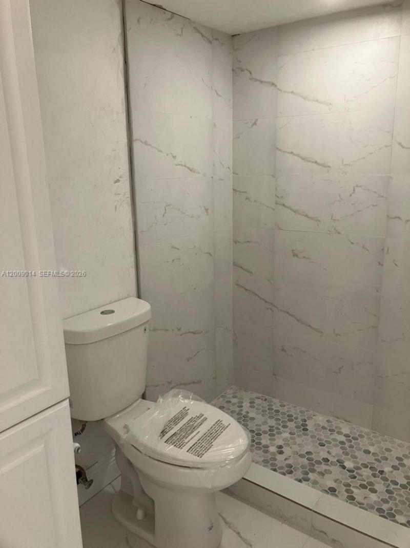 18151 NE 31st Ct, Unit 1408, Aventura, FL 33160 Photo