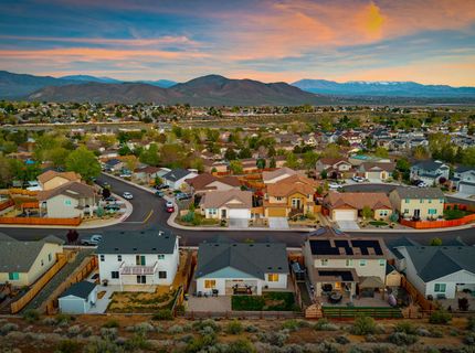 864 Tourmaline Drive, Carson City, NV 89705 Photo