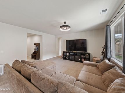 864 Tourmaline Drive, Carson City, NV 89705 Photo
