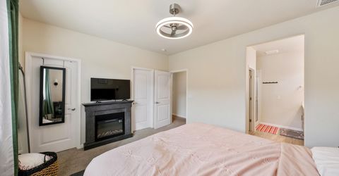 864 Tourmaline Drive, Carson City, NV 89705 Photo
