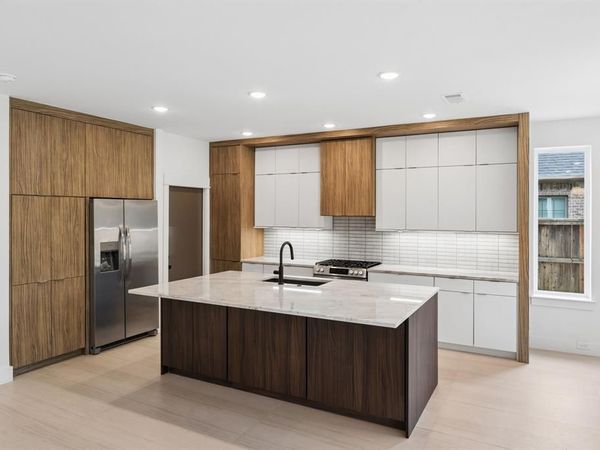 416 S Elm Street, Sherman, TX 75090