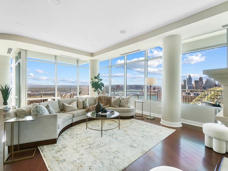 400 Riverboat, Unit 1801, Newport, KY 41071 Photo 10