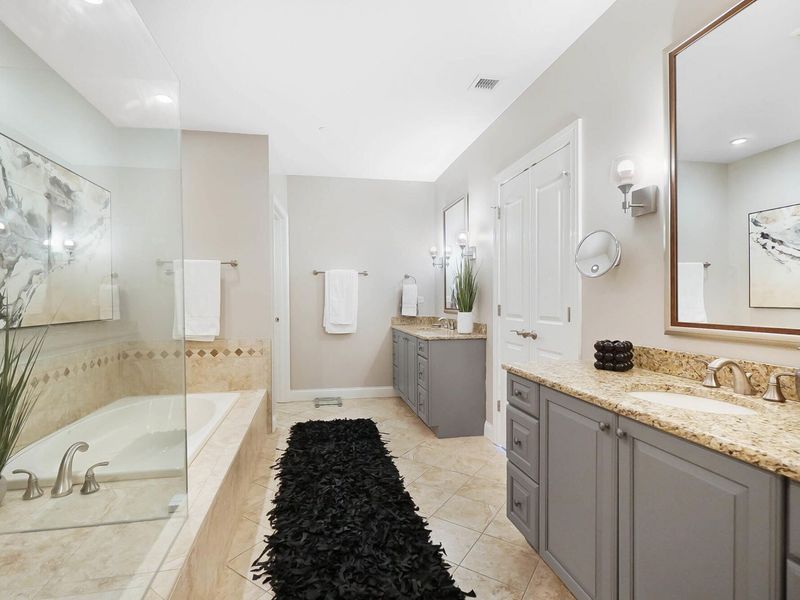 400 Riverboat, Unit 1801, Newport, KY 41071 Photo 32