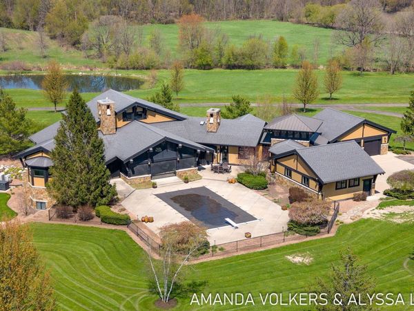 10306 Ivanrest Avenue SW, Byron Center, MI 49315