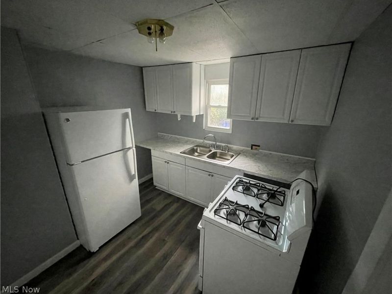 1178 E 147th Street, Cleveland, OH 44110 Photo 5