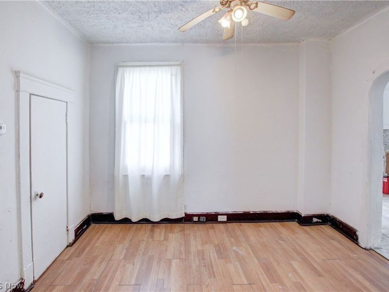 7017 Colgate Ave Front, 7015 Colgate Rear Avenue, Cleveland, OH 44102 Photo 7