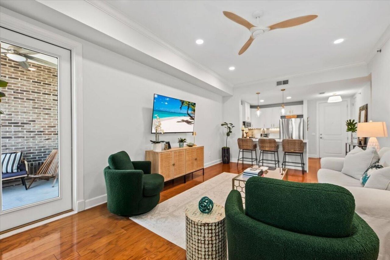 125 Pier View Street Photo 4