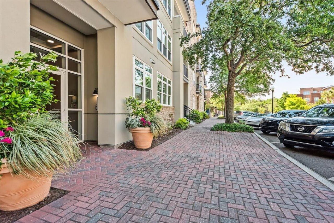 125 Pier View Street Photo 7