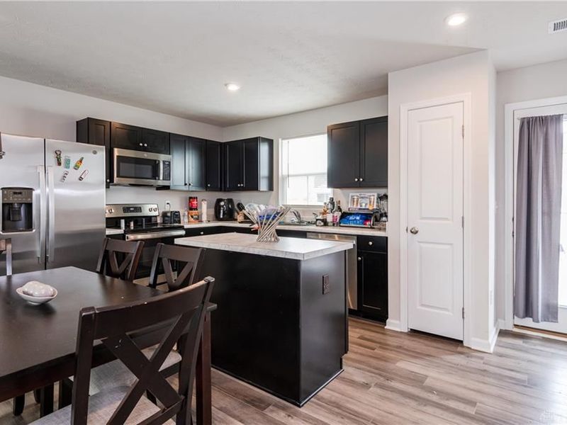 5010 Wright Way, Moraine, OH 45439 Photo 5