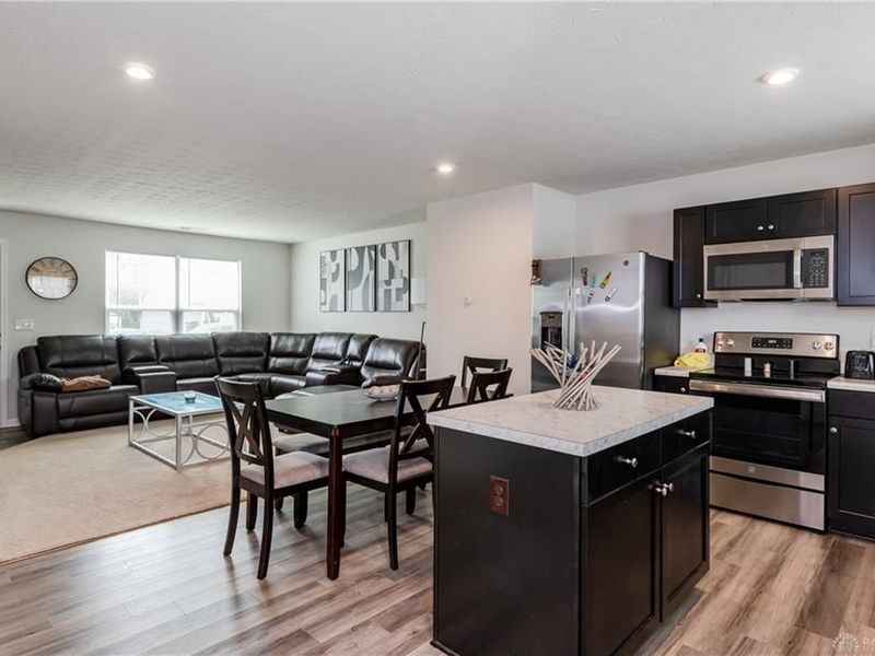 5010 Wright Way, Moraine, OH 45439 Photo 6