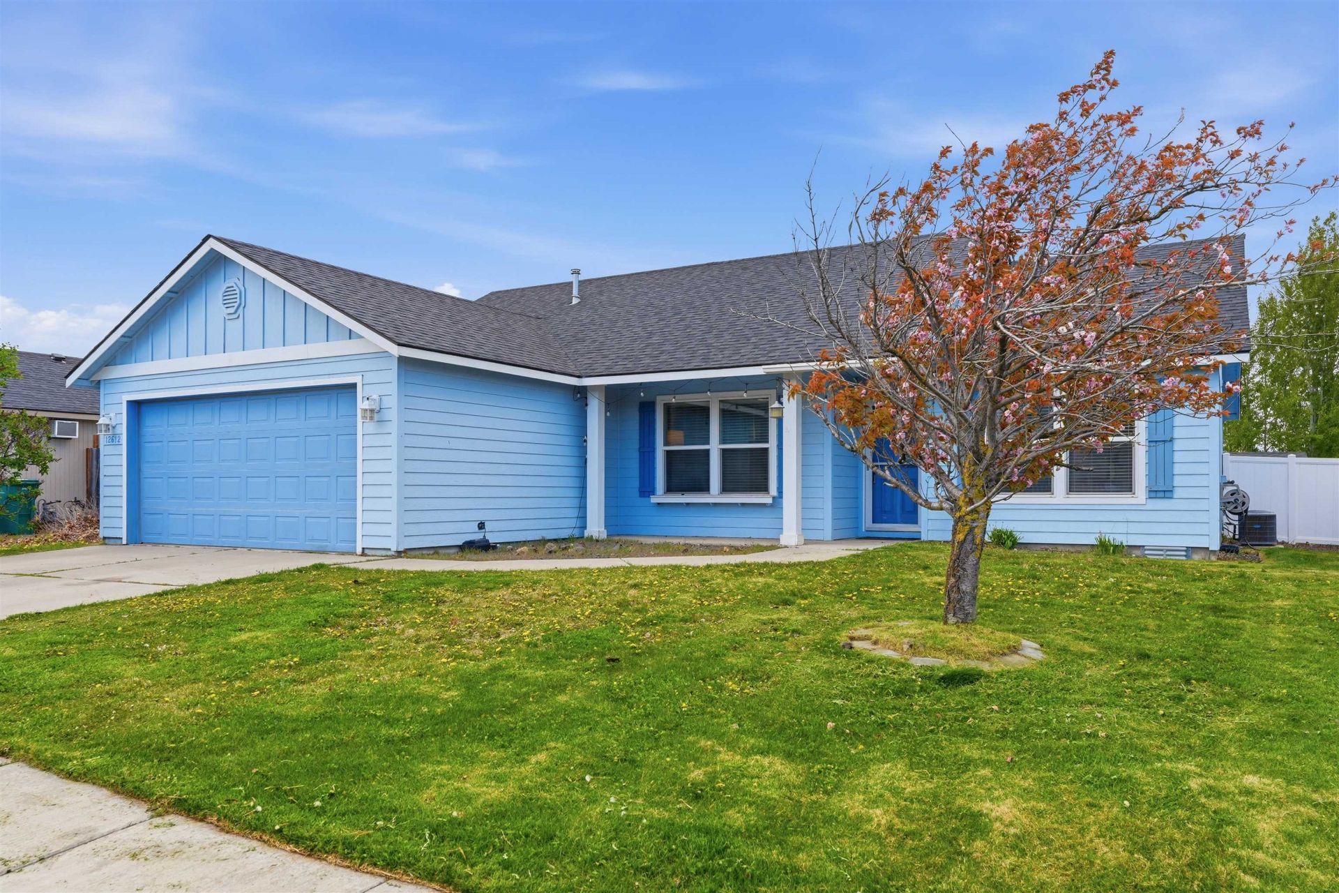 12612 W Pacific Ct, Airway Heights, WA 99001 Main Photo