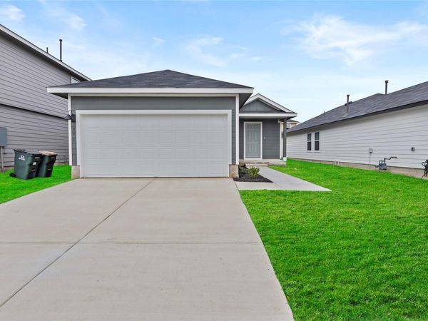 371 Low Pasture TRL, Maxwell, TX 78656