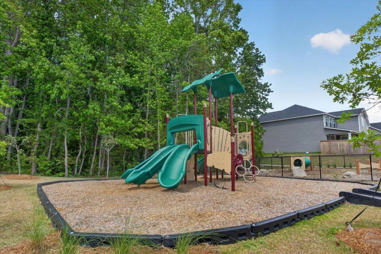 8614 Windsor Hill Boulevard Photo 21