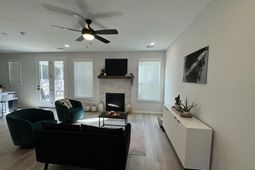 8614 Windsor Hill Boulevard photo 4