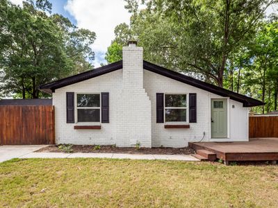 8 Teaneck Road, Goose Creek, SC 29445