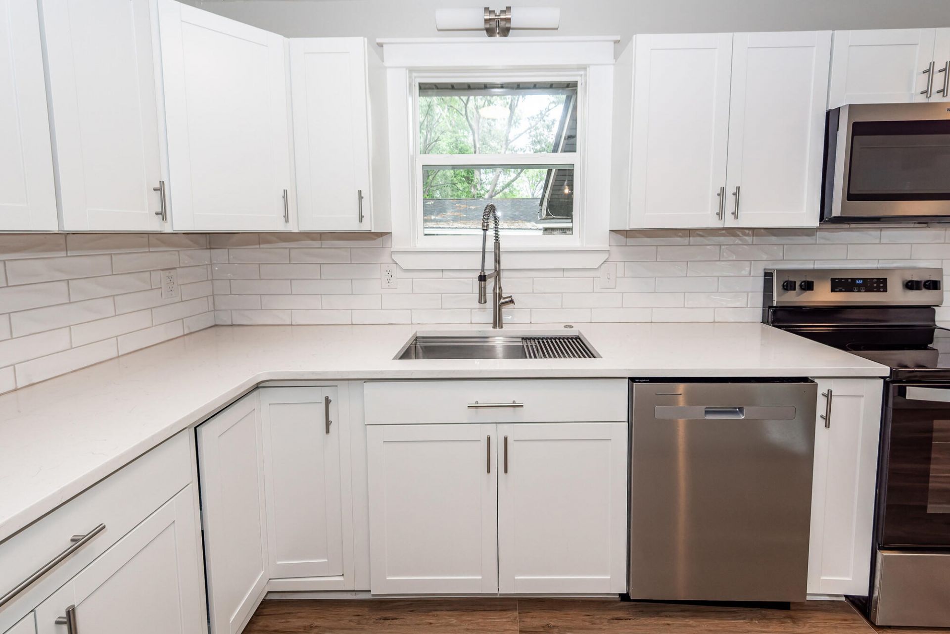 8 Teaneck Road Photo 13