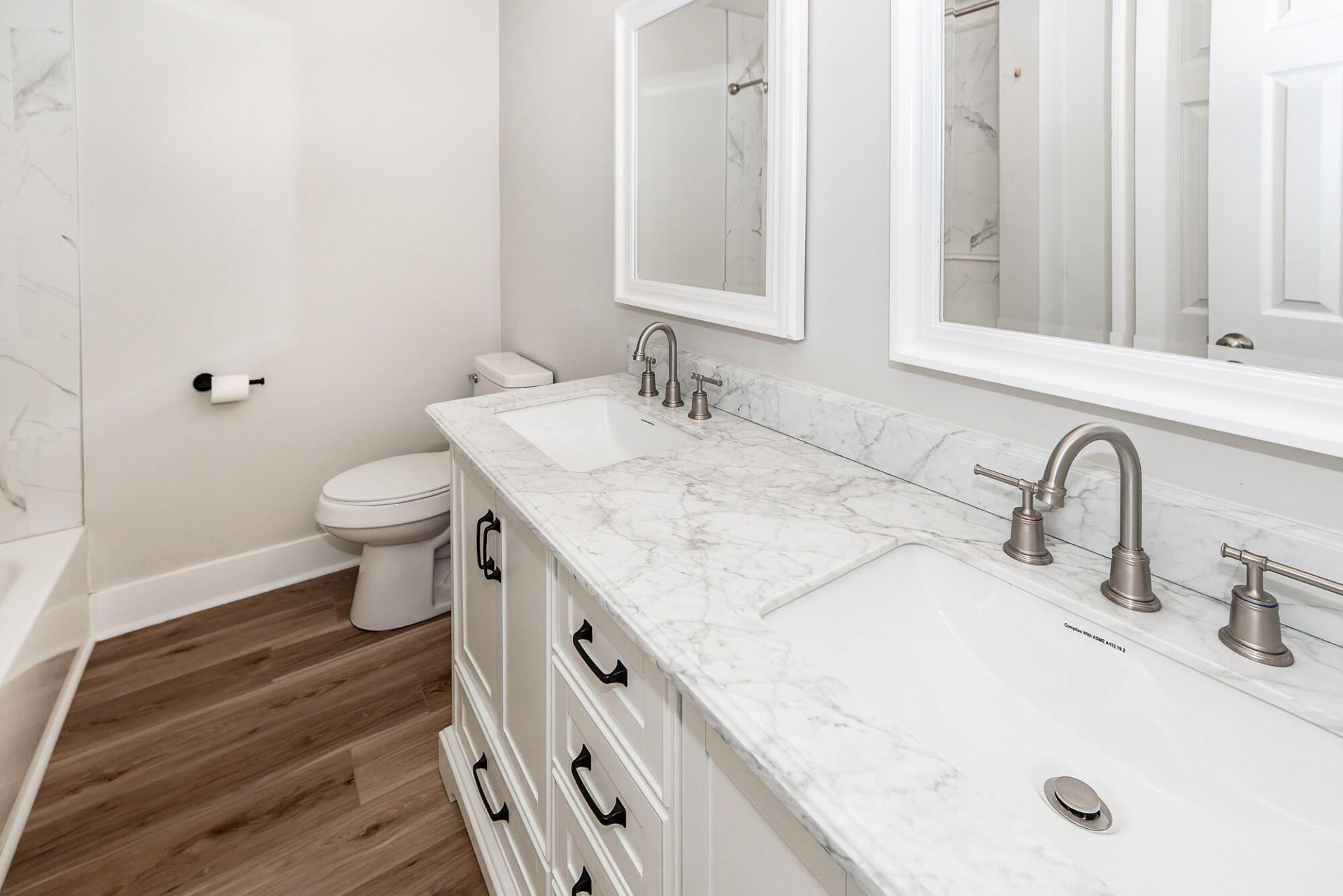 8 Teaneck Road Photo 24