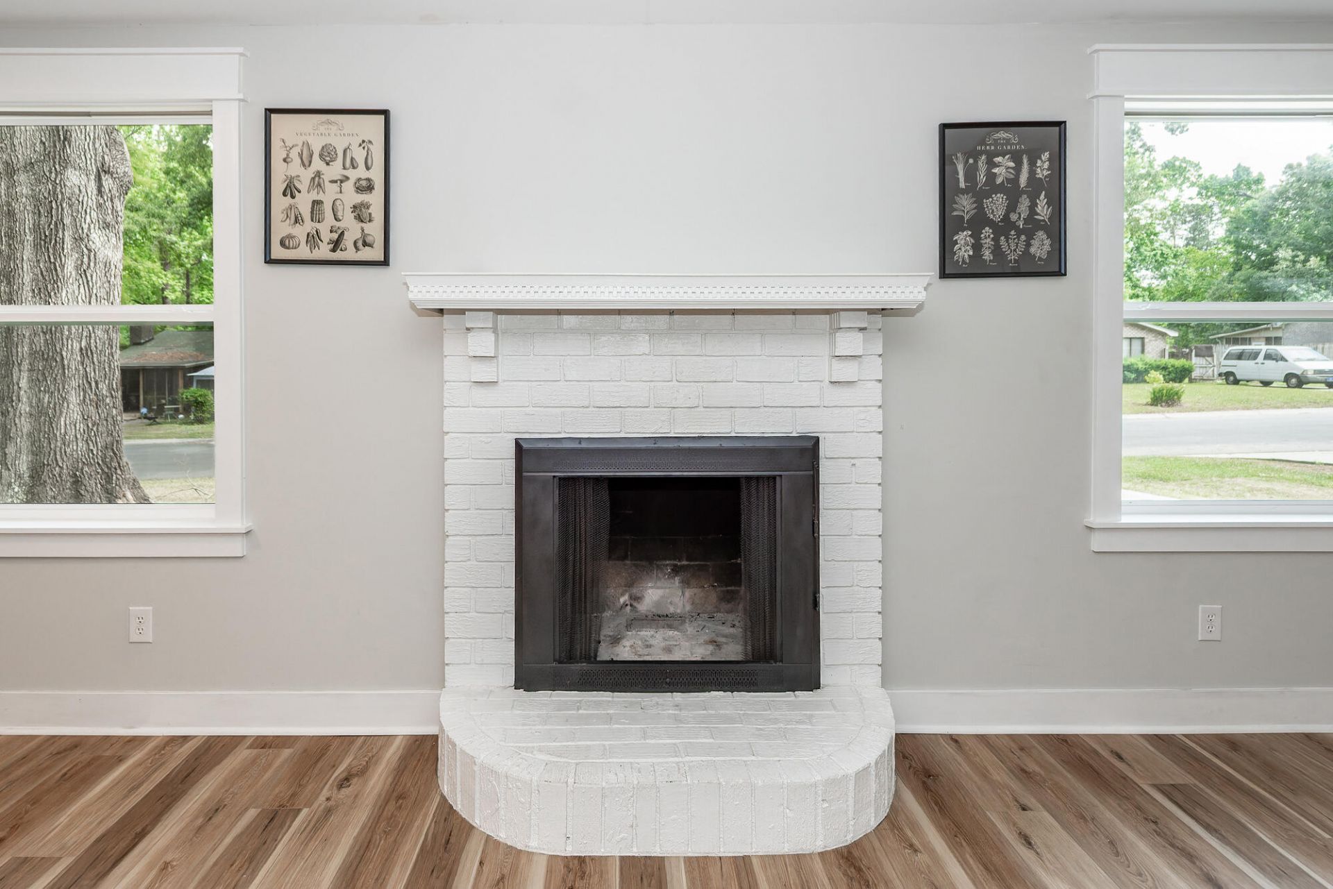 8 Teaneck Road Photo 9