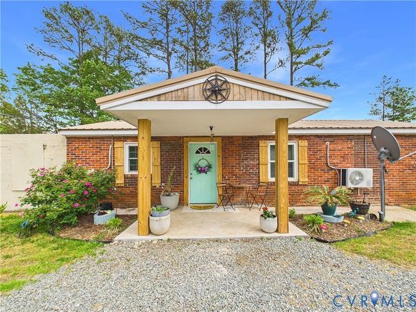 10015 Kings Highway, Drakes Branch, VA 23927